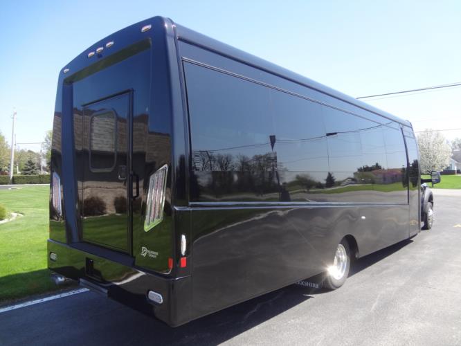 Berkshire Coach Ultra 34 Picture 4b