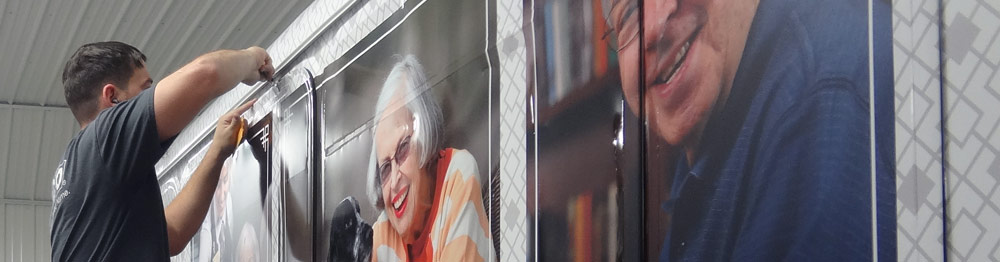 <strong>Bus Graphics</strong>